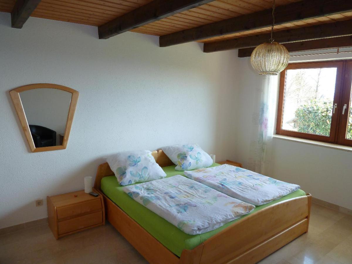 Ferienwohnung Urlaub Mit Aussicht Zenting Bagian luar foto