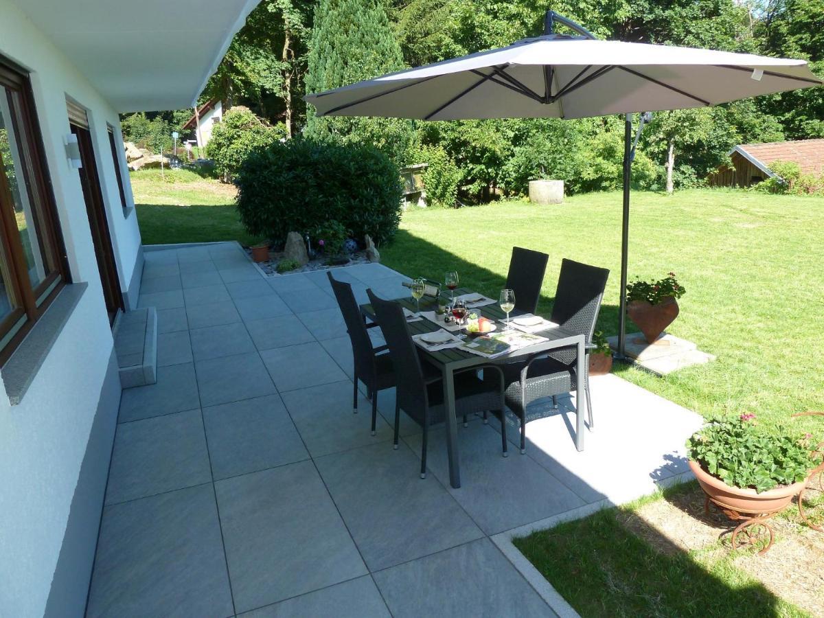 Ferienwohnung Urlaub Mit Aussicht Zenting Bagian luar foto